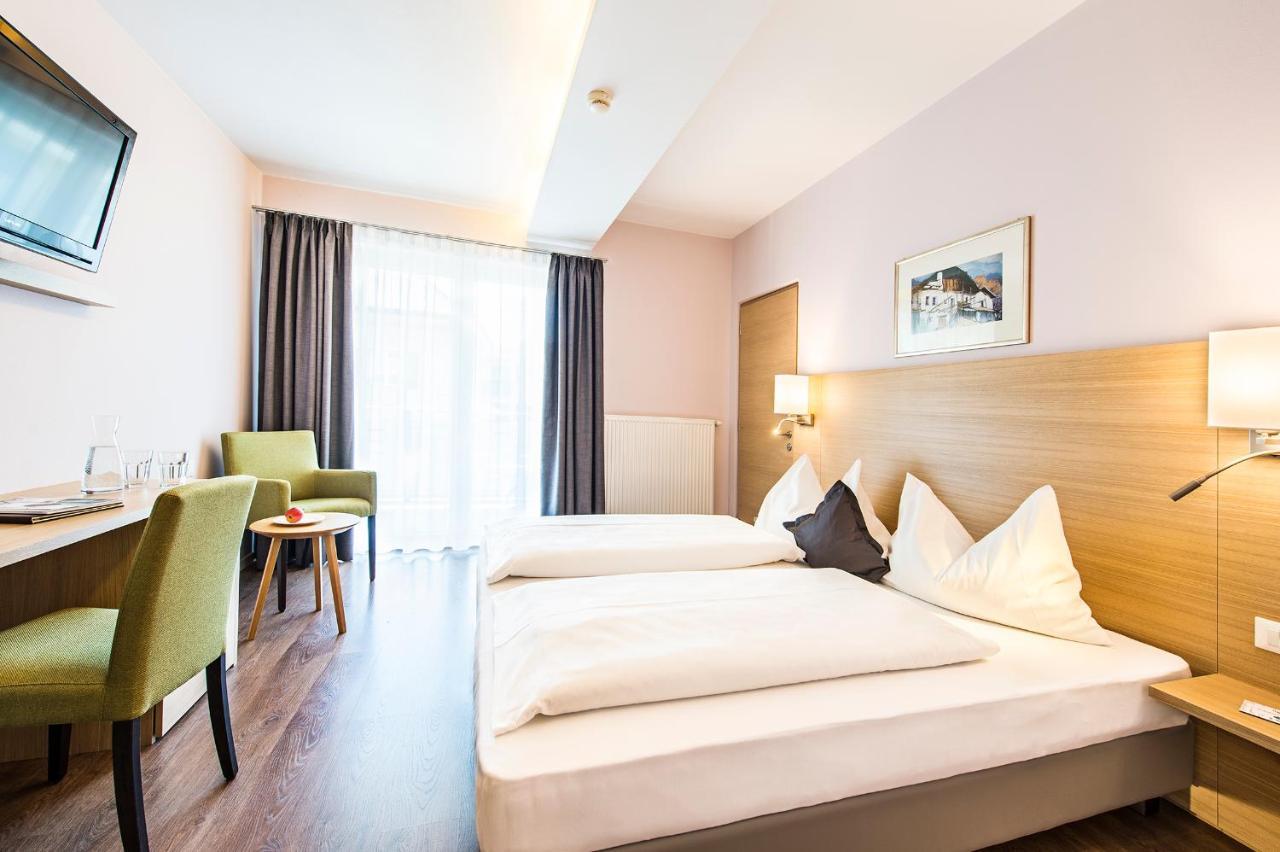 Hotel Jardis (Adults Only) ลานา ภายนอก รูปภาพ